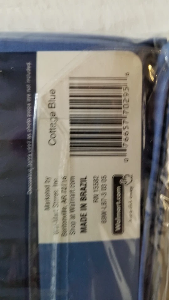 NEW  "Mainstays" Queen Flat Sheet 200 thread Count Cotton Blend Cottage blue. - Image 2 of 4