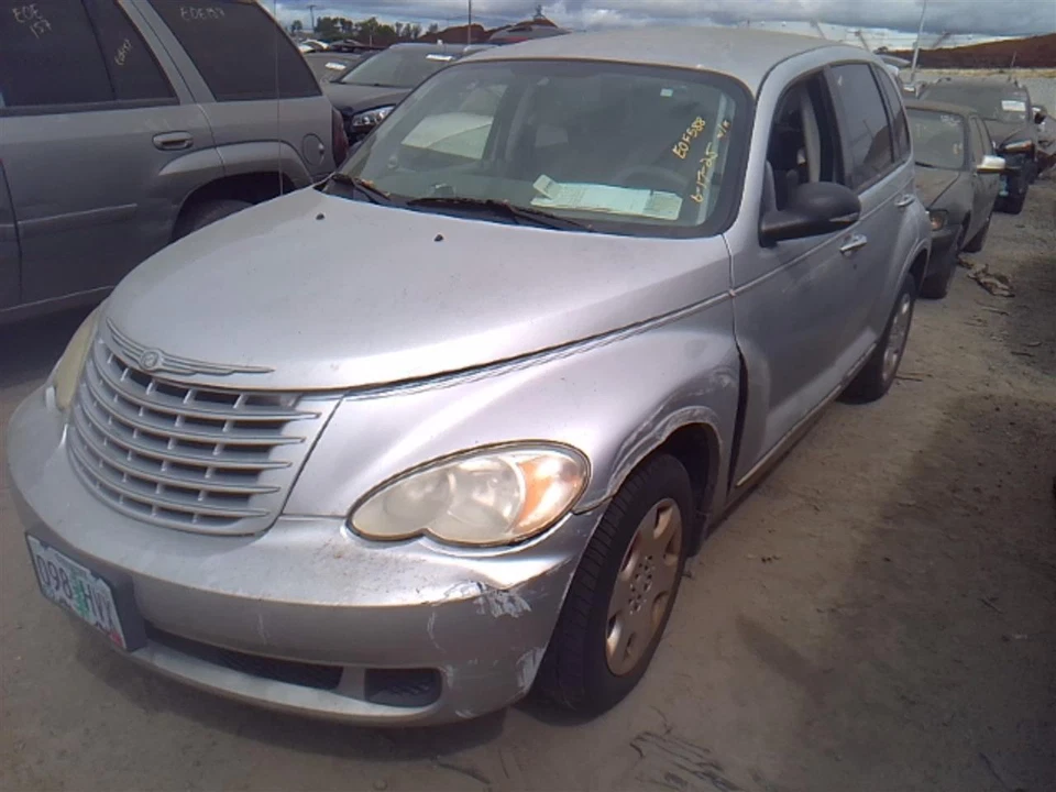 Used Automatic Transmission Shift Lever Assembly fits: 2007 Chrysler Pt cruiser - Image 3 of 4