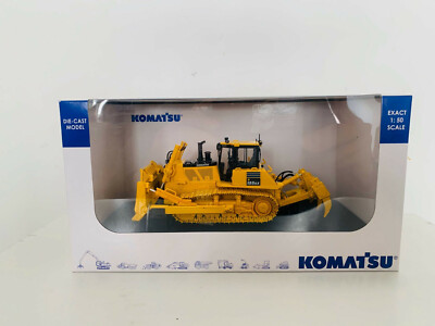 KOMATSU D155AX-7 ミニカー 1:50スケール Komatsu D155AX-7 Bulldozer 1:50 Scale Die-Cast Model UH8010