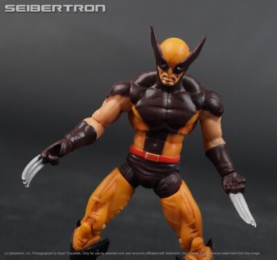 Marvel Universe WOLVERINE 3.75