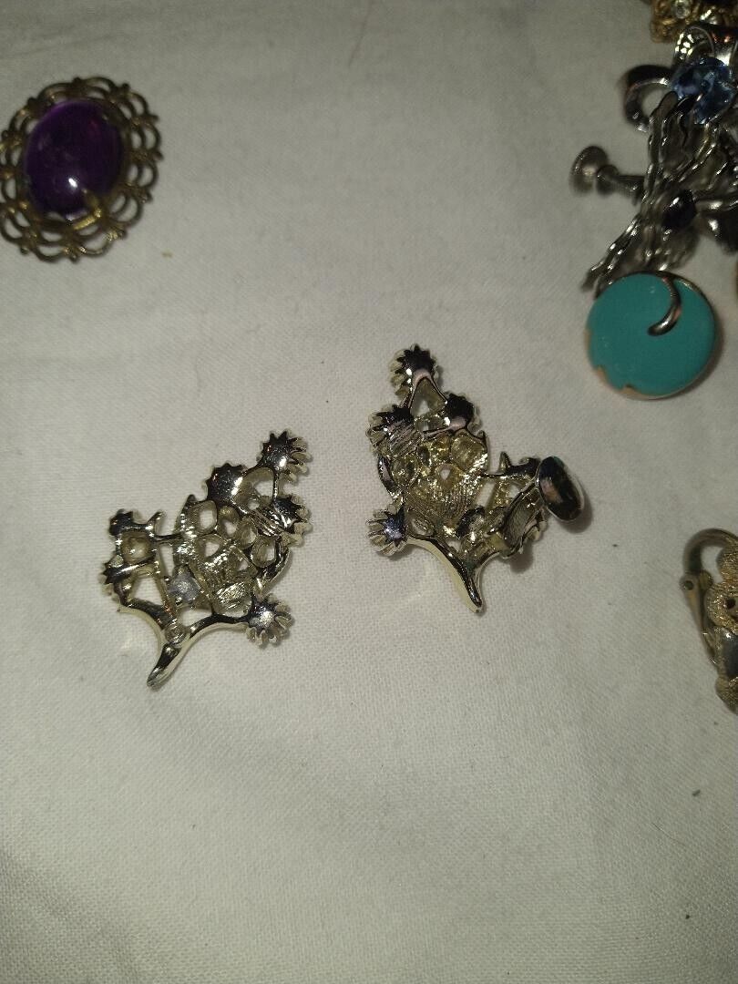 Costume Jewelry lot Vintage tons of  Butterflies - image 12