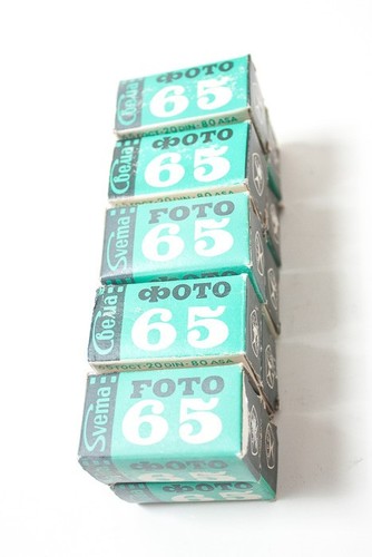5 rollos 35mm película blanco y negro Svema Foto65. Caducado.