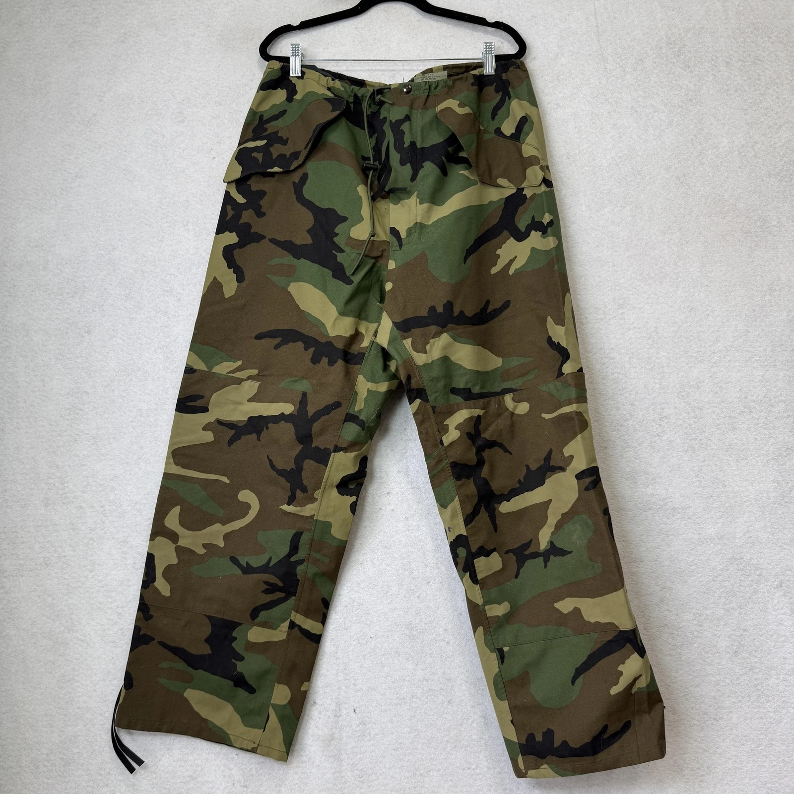 Military Snow Pants Mens Medium Regular Green Camo Cold Weather Army Nylon