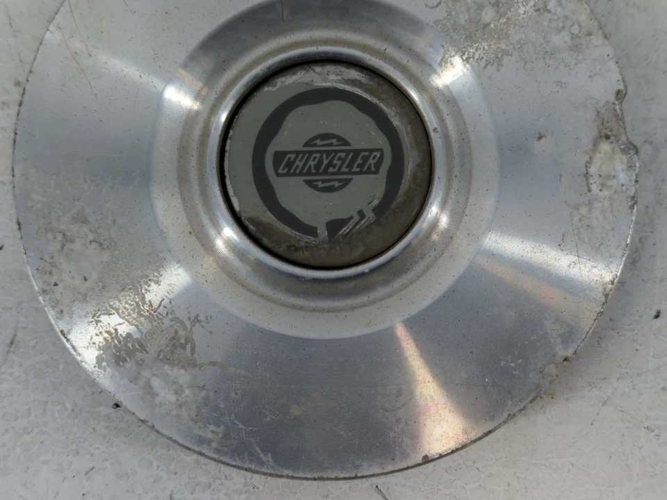 Chrysler Sebring 2008 tapa central fabricante original ANDD5 Foto 3 de 4