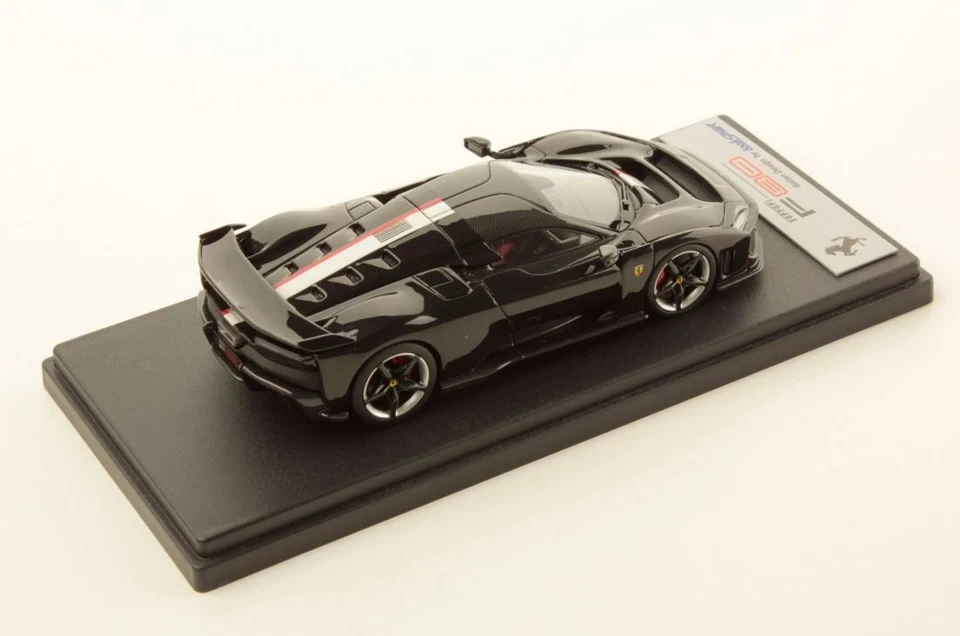 Ferrari F80 scala 1:43 Nero Daytona with Livery 1/43 LS559J Looksmart - Immagine 2 di 2