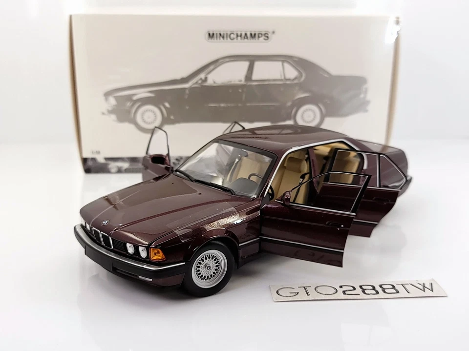 Minichamps 1:18 scale BMW 730i Sedan(E32) 1986(Bordeaux Red Met.) 7er/7 Series - Image 4 of 4