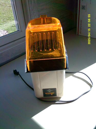 West Bend Poppery II Hot Air Corn Popper