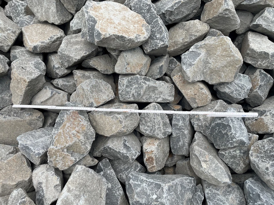 1000 kg Basalt Bruchsteine, Wasserbausteine ca. 10-40 cm / ca. 5-40 kg - Bild 3 von 4