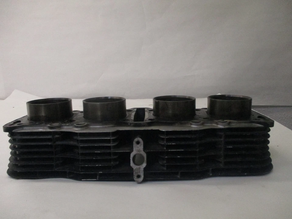 81 SUZUKI GS750 L GS 750 CYLINDER JUG 67MM - Image 2 of 4