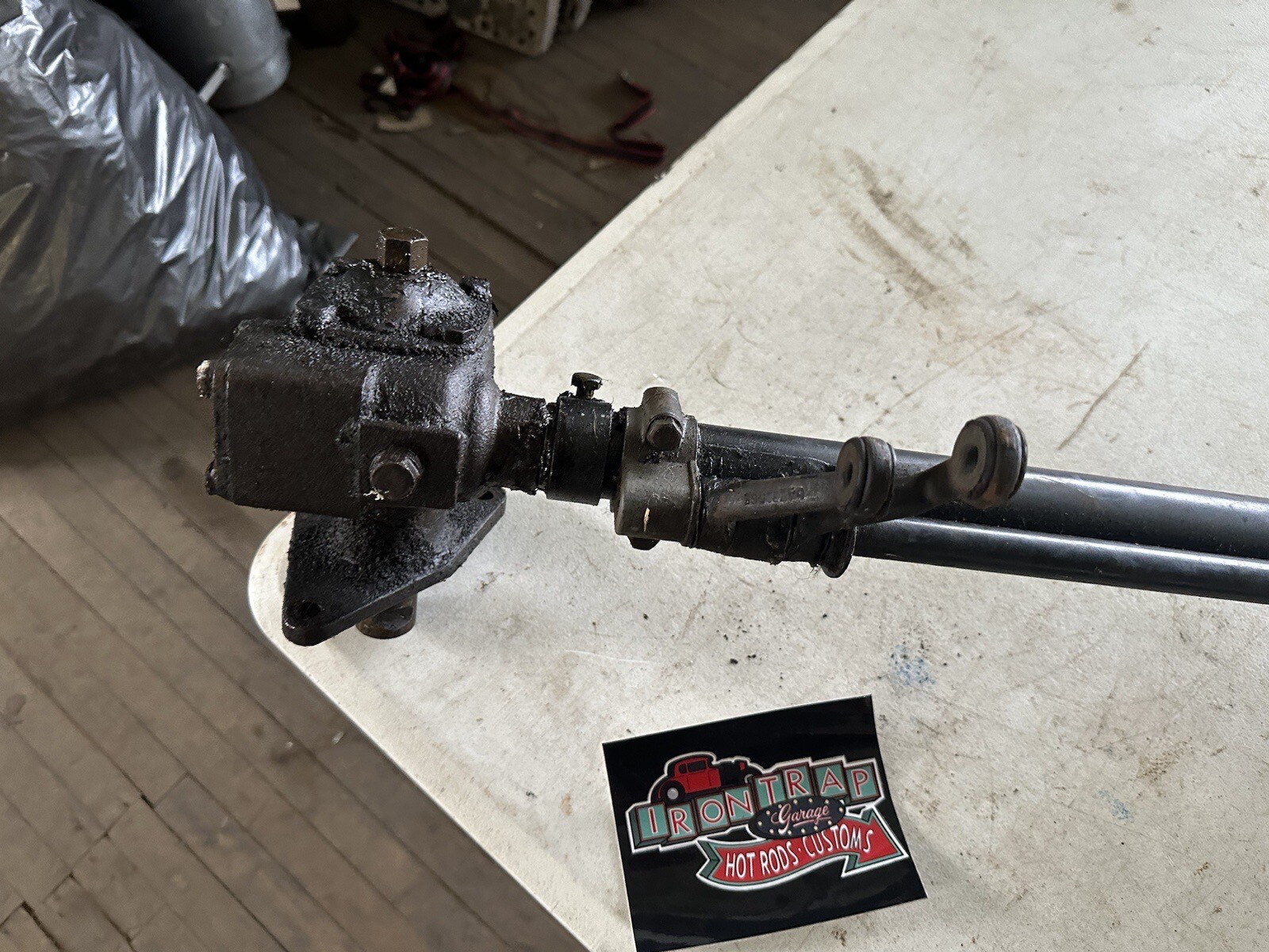 19531956 Ford F100 F100 pickup steering column box gear AV8 hotrod