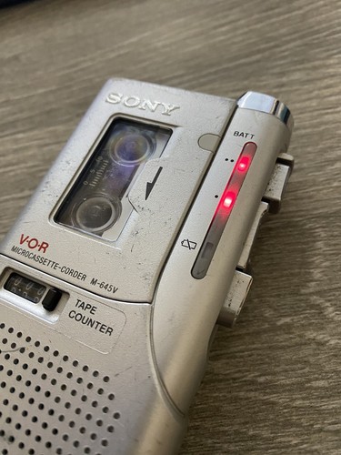 SONY M-645V Clear Voice Micro Cassette Recorder - Powers On - Picture 12 of 12