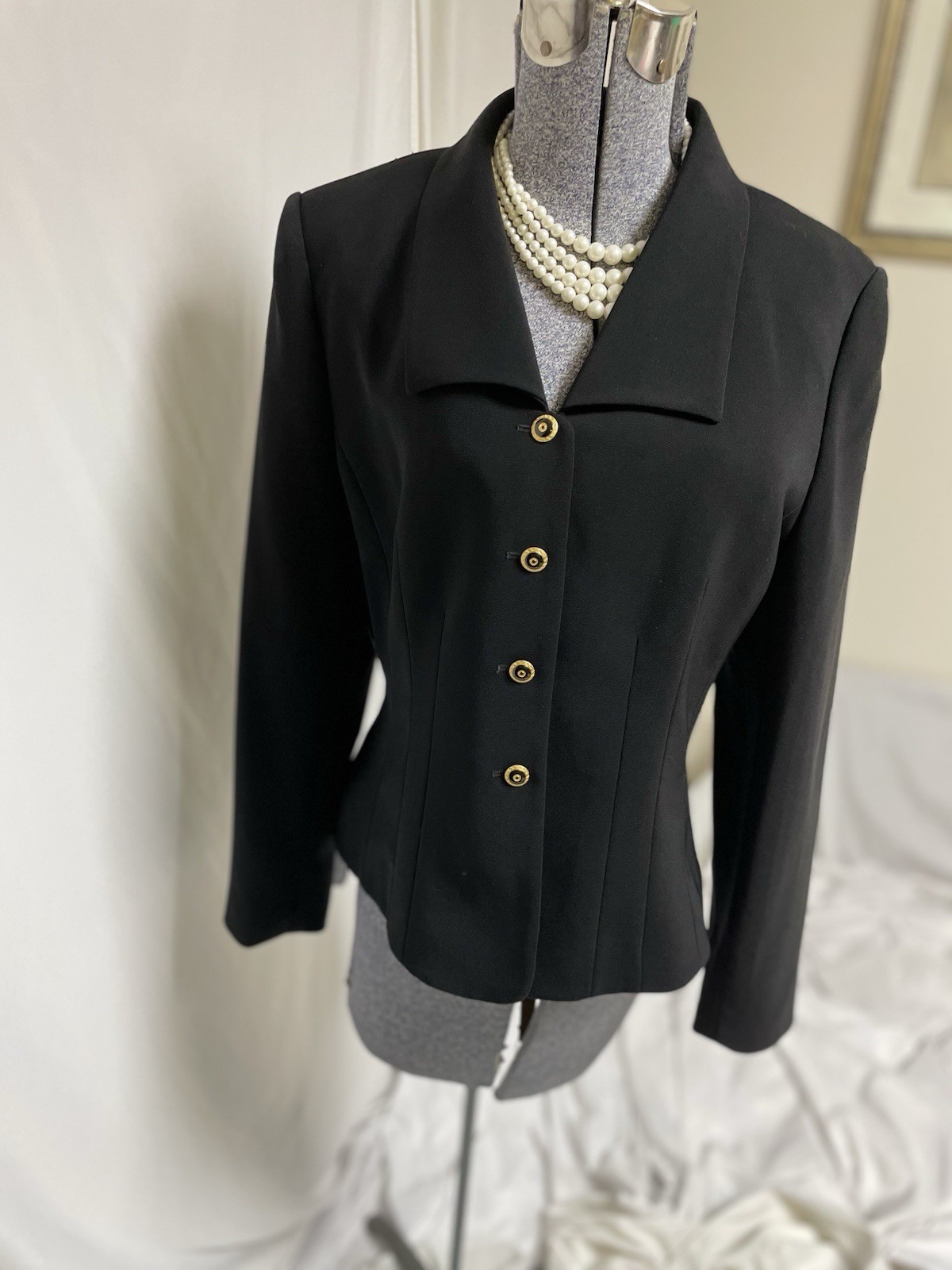 Le Suit Blazer Size 10 Black Suit Seperates Jacket Gold Tone Buttons Executive