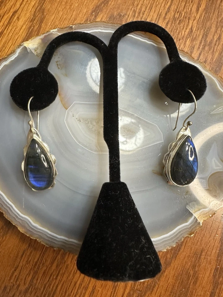 Brincos de prata esterlina 925 azul profundo com gota de labradorita acima de 15 gramas - Imagem 3 de 4