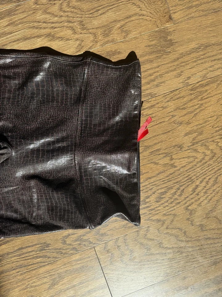 SPANX Faux Patent Leather Shine High Rise Leggings Brown Size M - NEW - Image 4 of 4