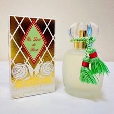 Un Zeste de Rose Les Parfums de Rosine perfume - a fragrance for