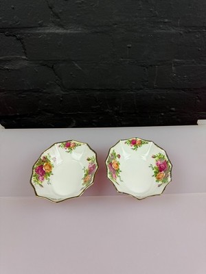Royal Albert Old Country Roses Oval Süß Schmuck Geschirr 5,75'' x 4,75'' 2er Set