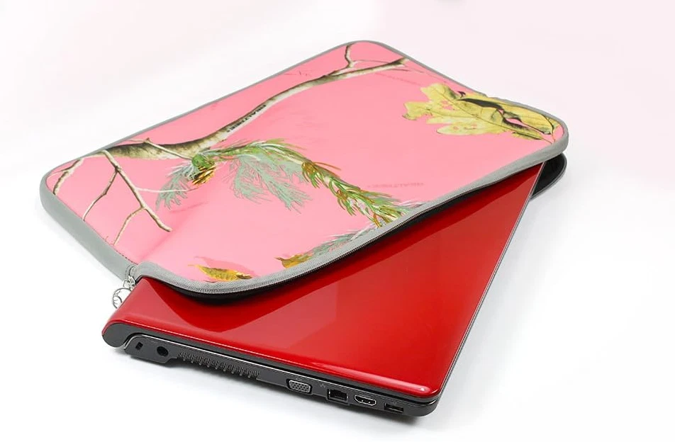Funda para portátil RealTree rosa camuflada - Se adapta a computadora portátil de hasta 15,6" Foto 2 de 3