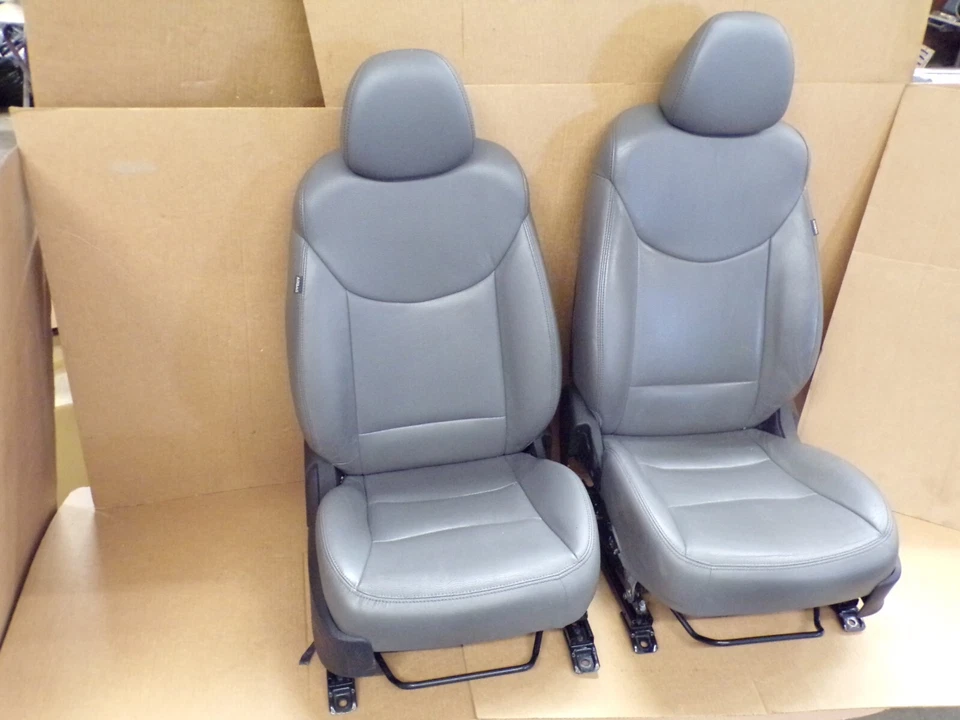 Juego de asientos delanteros Hyundai Elantra 2012 (cuero gris) 2011-2013 Foto 3 de 4