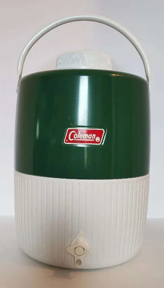 Vintage coleman water store jug