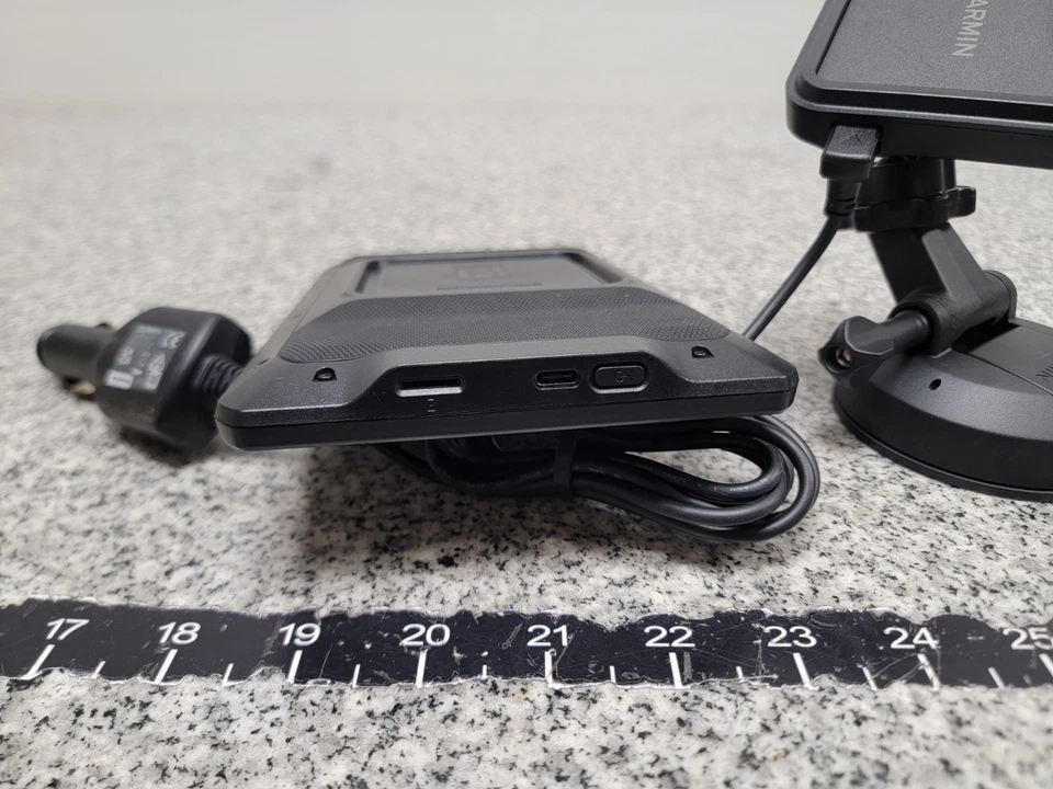 Garmin dezl OTR820 8" Truck GPS Navigation System - Image 4 of 4