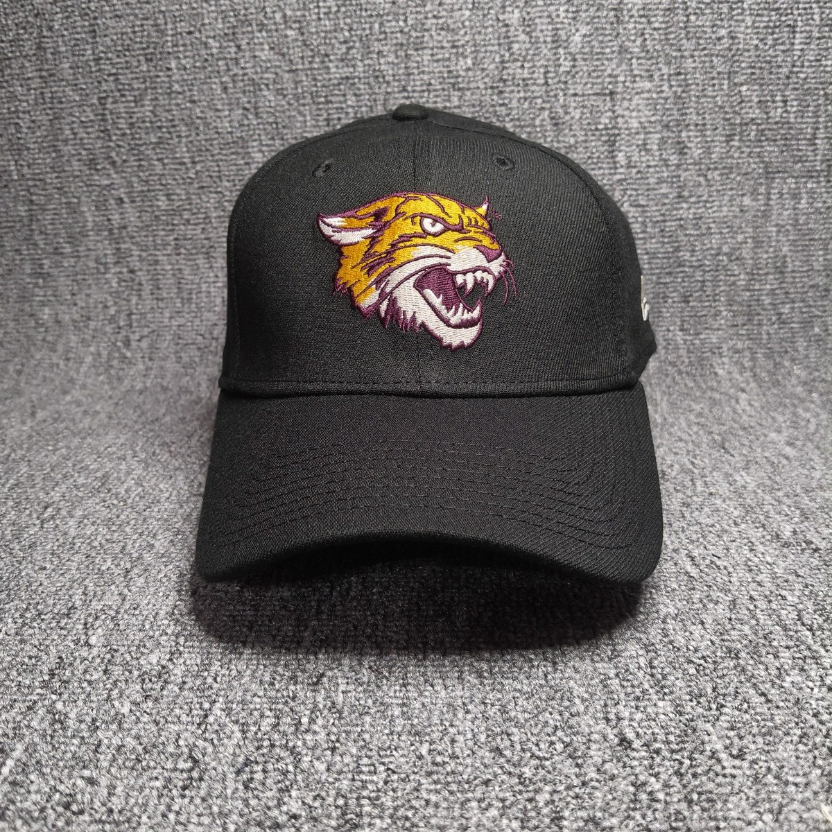 New Era 39THIRTY Wildcats Baseball Cap Black Fitted Hat Size S/M