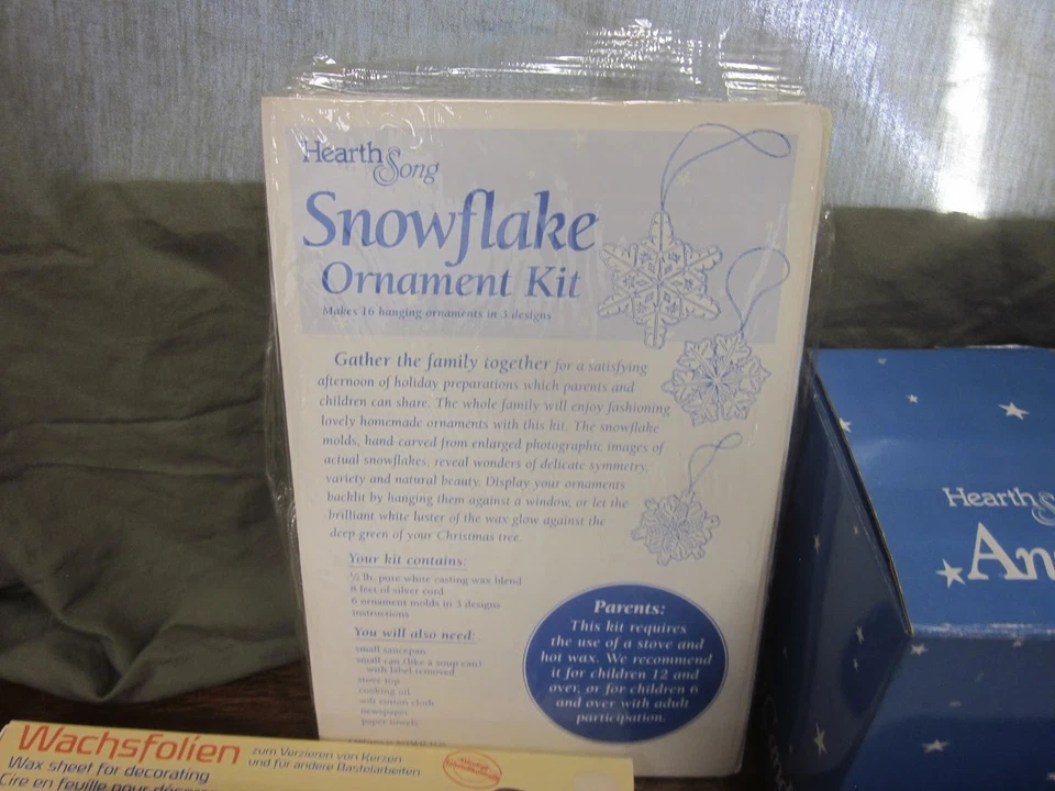 Large Lot of Hearthsong Christmas Holiday Beeswax Candle Kits - New - Image 2 of 4