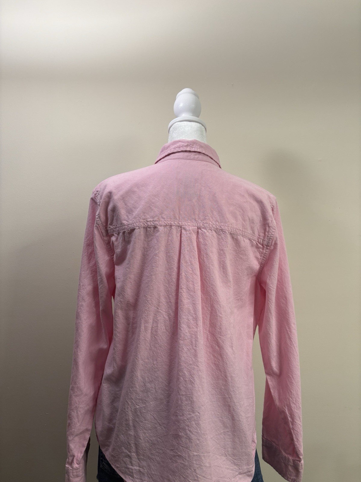 Universal Thread Pink Button Up Shirt Women’s Siz… - image 4