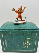 WDCC Cinderella "You Go Get Some Trimming"  Jaq Figurine