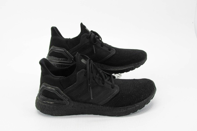 ultra boost 20 triple black on feet