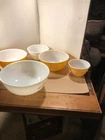 Vintage Pyrex  Butterfly Gold mixing bowls set of 5, 401,402.403.403,404