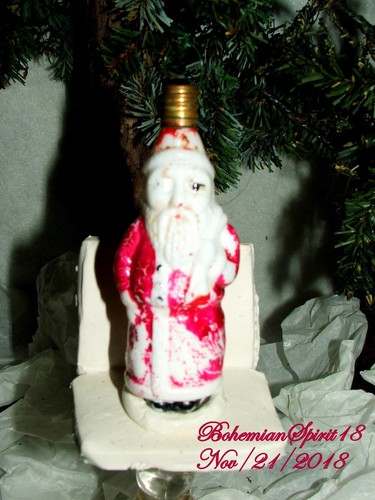 ANTIQUE 1930's JAPAN SANTA CLAUS MILK GLASS CHRISTMAS TREE LIGHT BULB UNTESTED - Picture 2 of 5