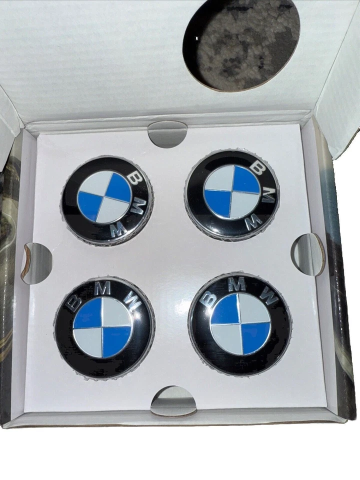 BMW Floating Center Caps 36122455268 (56mm) - Image 2 of 3