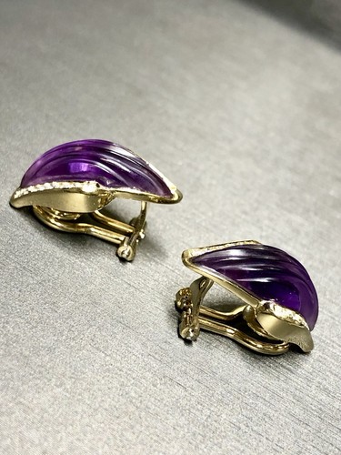 Estate 18K Carved Amethyst Diamond Elongated Clip On Omega Back Huggie Earrings - Picture 6 of 10