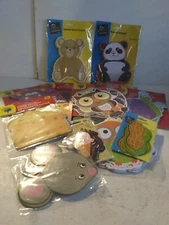 Lot  12 Packs Teacher Classroom  / Bulletin Board Decoration Accents 500 Pieces