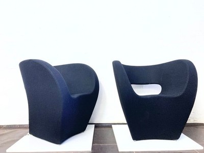 2 Victoria & Albert Sessel in schwarz Design Ron Arad für Moroso