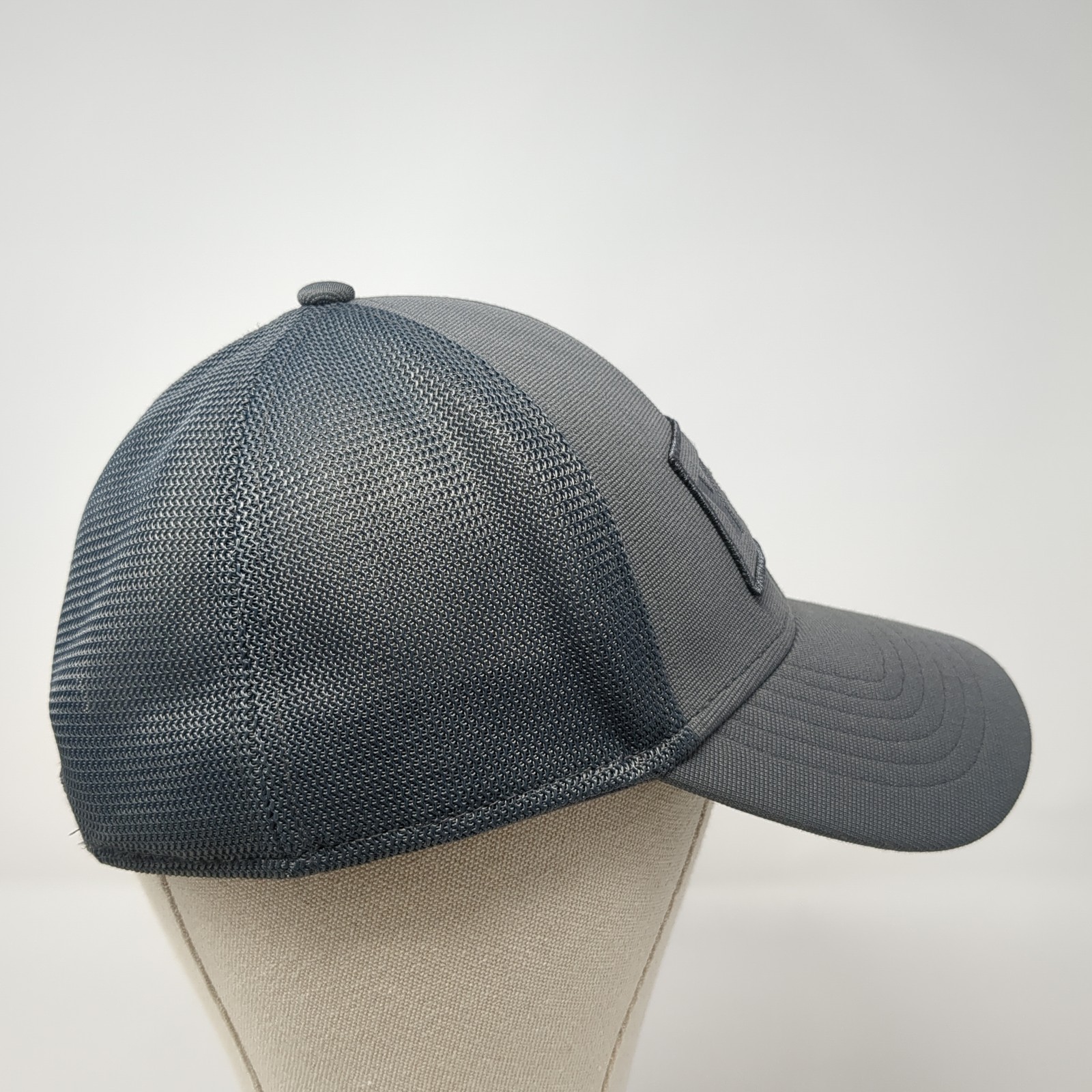 YETI Patch Snapback Trucker Hat Gray One Size Adj… - image 5