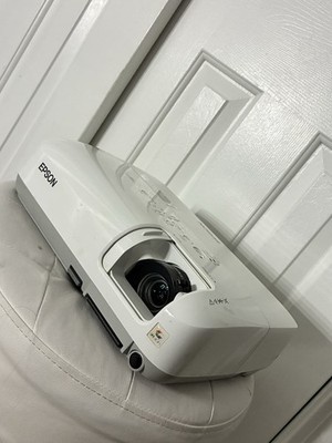Epson EMP-8300NA LCD Projector White 1024x768 VGA S-Video Composite Audio In