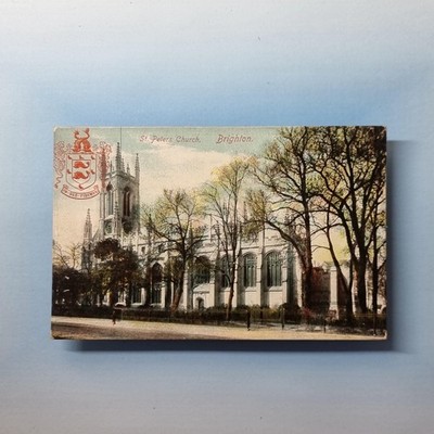 Brighton Postkarte um 1910 Sussex St Peters Kirche Wappen rote Überfangung