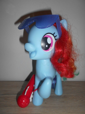 Hasbro: Singende Rainbow Dash mit Mikrofon -  ''My Little Pony'' - ca. 21,5cm groß