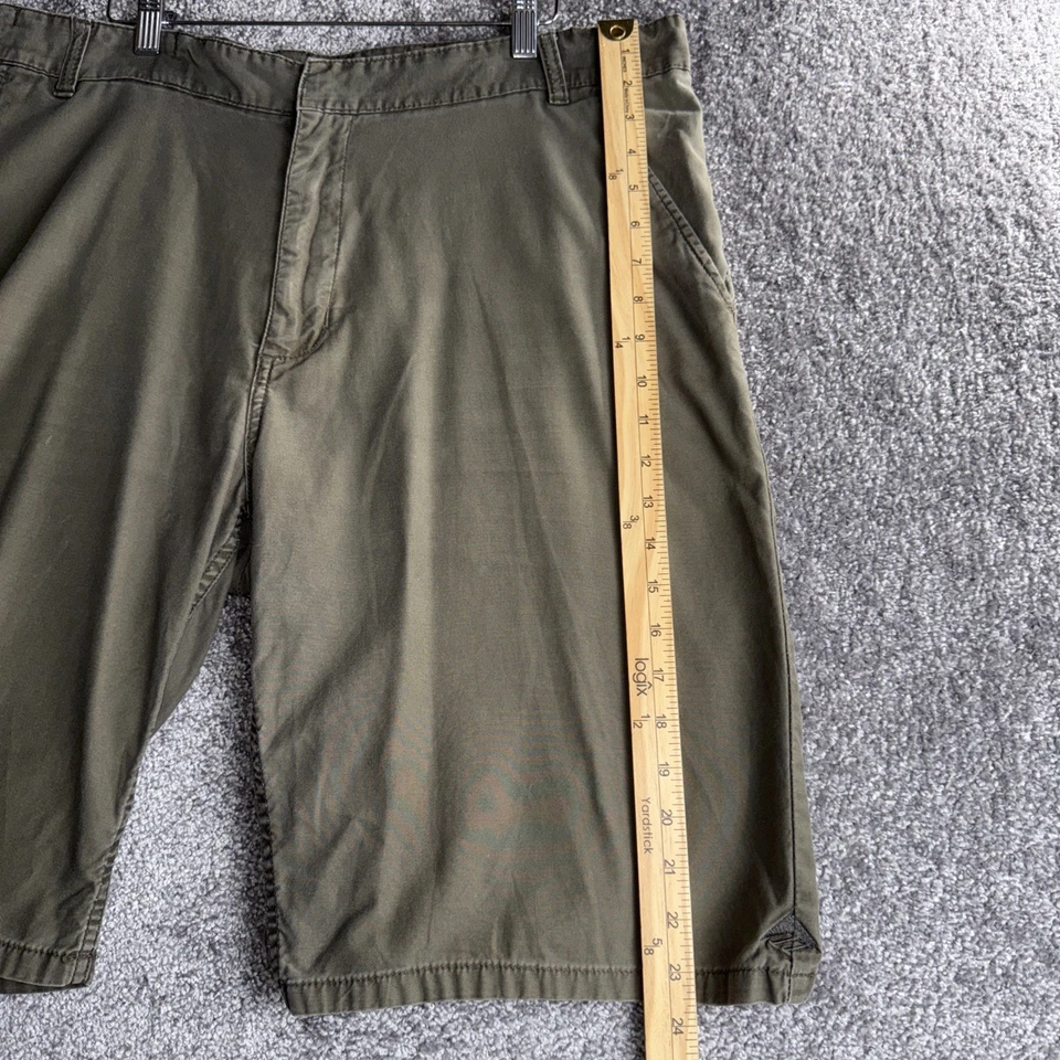 Vintage Skateboard Emerica Sidekick Shorts Men's Size 38 Green Cotton Y2K - Image 4 of 4