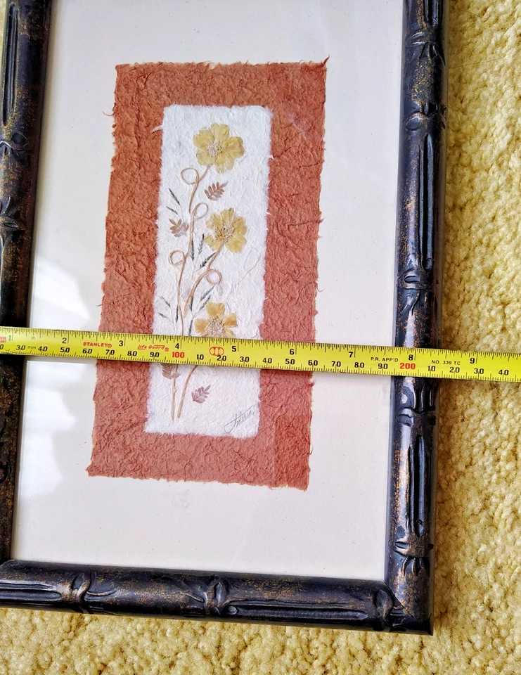 Juego de 2 flores secas prensadas enmarcadas sobre papel arte de pared botánico firmado Foto 3 de 4