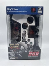 Mad Catz Street Fighter V FightPad PRO Playstation PS4 / PS3 White New