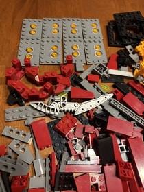 Lego Bionicle Battle of Metru Nui  (8759) Used Incomplete Bulk Parts 2 lb 15 oz