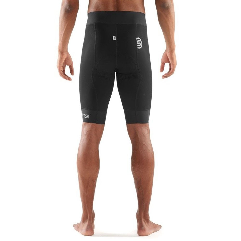 Cuissard SKINS Dynamic réduit les courbatures grâce à sa compression - 4