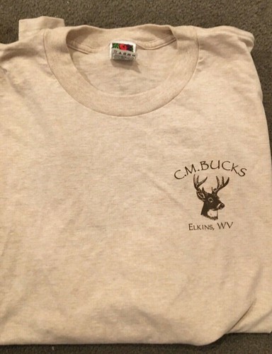 Deer Hunters’s T-Shirt-C.M. Bucks