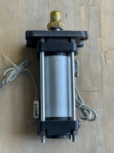 SMC CDA1FN50-75-A53 PNEUMATIC CYLINDER 150PSI WITH D-A53 REED SWITCH