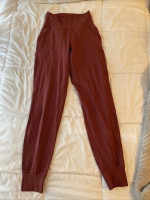 Lululemon Align High Rise Cropped Jogger  Nulu Size 0 Mulled Wine