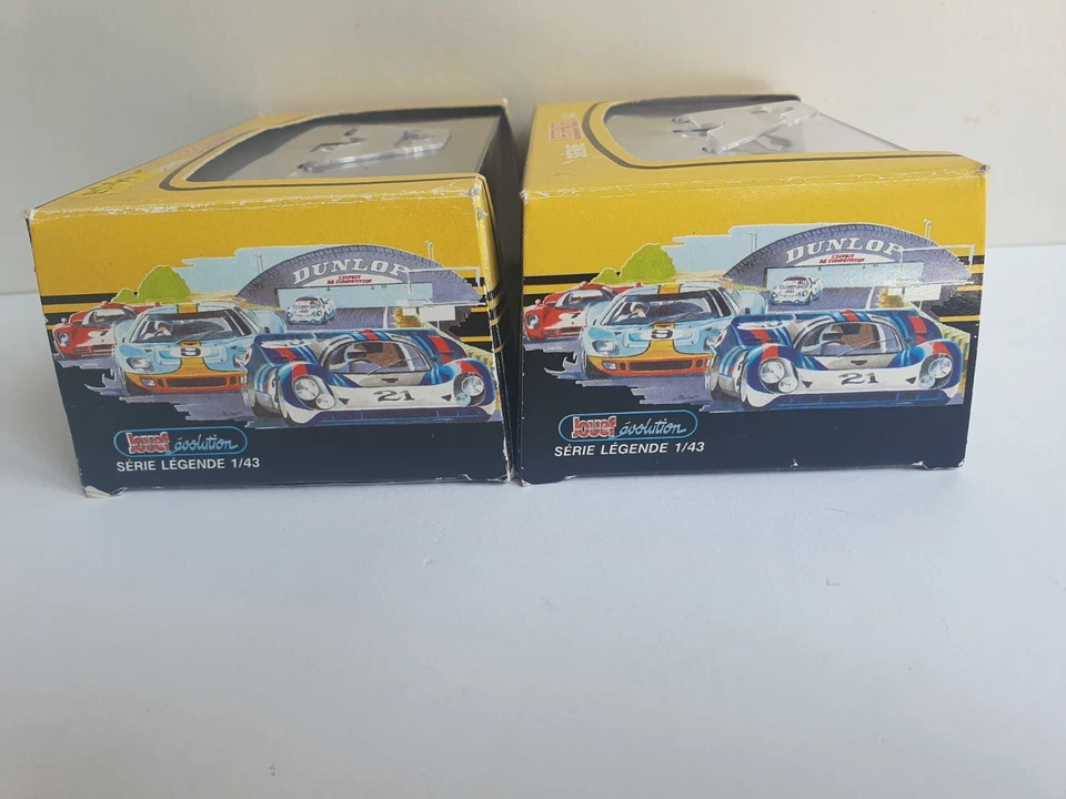 JOUEF EVOLUTION 1:43 TRIUMPH TR3 A RED RHD + GREEN RHD 1057 1058 x 2 MINT BOXED - Image 2 of 4