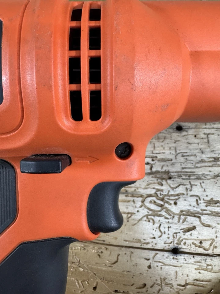 Black And Decker Corded Drill Model Dr260 3/8" (10mm) Good Condition. NO BOX - Image 4 of 4