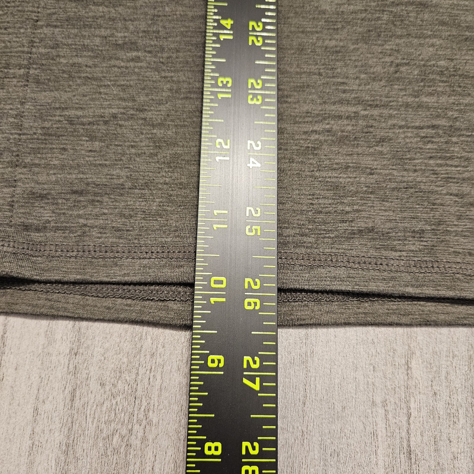 Vuori Ease Performance Half Zip Pullover Mens Siz… - image 4